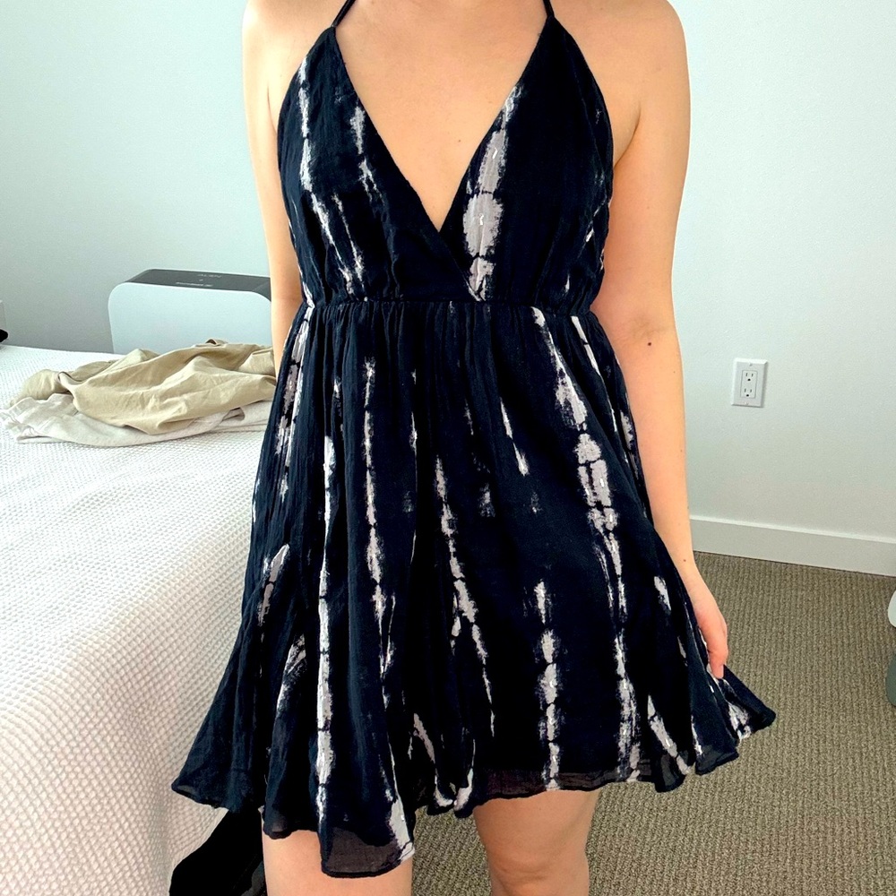 ZARA mini float summer dress with open back